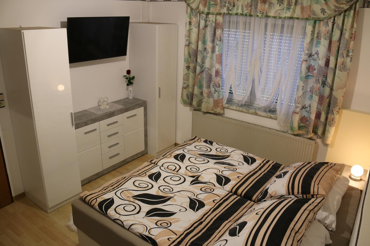 Ferienwohnung Hoebart Dorfstetten 외부 사진